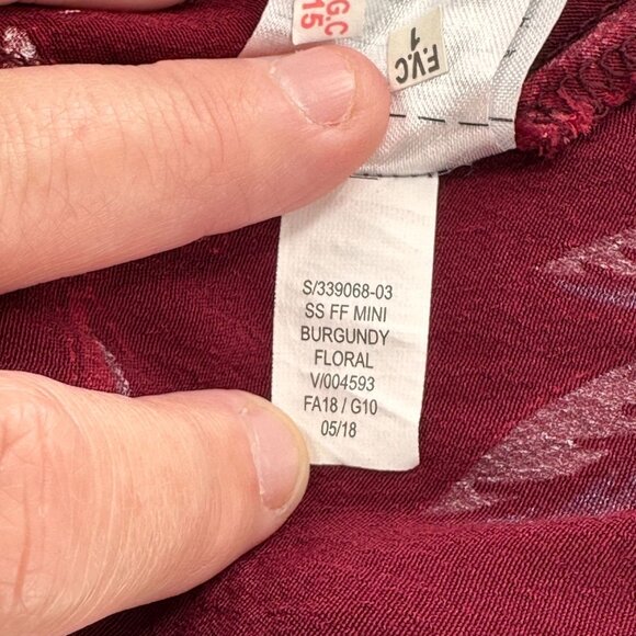 Old Navy Burgundy Floral Short-Sleeve Mini Dress XL Rayon Smocked Boho Cottage - Picture 5 of 11